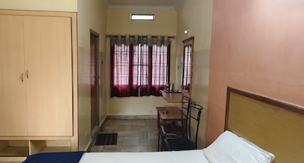 Udipi Sindhuri Lodge Room Type - Standard AC Udipi Sindhuri Lodge Room Type - Standard AC