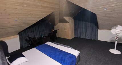 Zikra Home Stay Room Type - ROOM NO 110