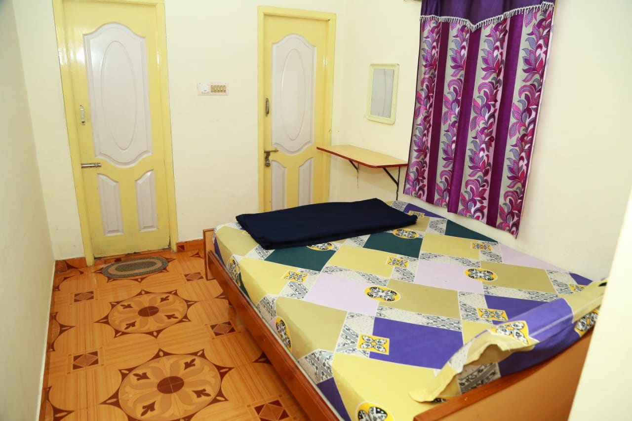 SJR Residency - Yelagiri - Tap to explore photos