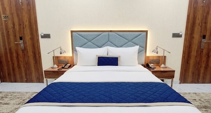 Hotel Aroha Stayz Room Type - Deluxe Room With Smart TV Hotel Aroha Stayz Room Type - Deluxe Room With Smart TV
