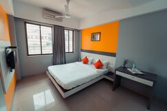 Address of Hotel Aashish Deluxe Lodging