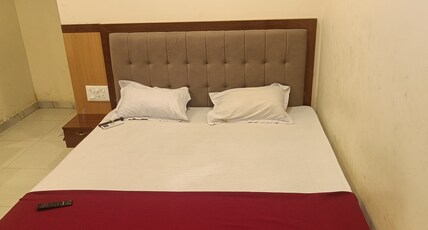 SRI SAI GRAND AC LODGE Room Type - Standard Room