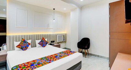 FabHotel Sanviraaj Room Type - Deluxe Room