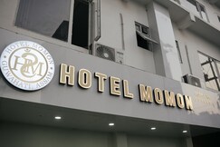 HOTEL MOMON