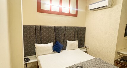 Hotel Chetali Room Type - Deluxe Room Hotel Chetali Room Type - Deluxe Room