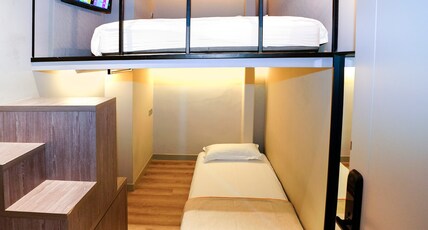ST Signature Jalan Besar Room Type - Cabin L, Shared Bathroom