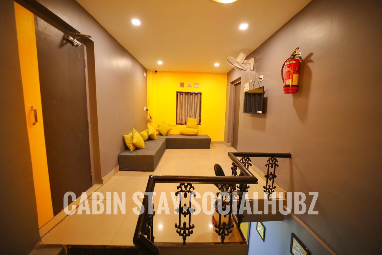 CABIN STAY MAROL - The Hubz - Tap to explore photos