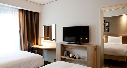 Hampton by Hilton Dortmund Phoenix See Room Type - TWIN ROOM NON SMOKING Hampton by Hilton Dortmund Phoenix See Room Type - TWIN ROOM NON SMOKING