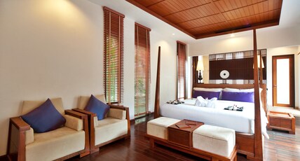 The Sarann Room Type - Jacuzzi Suite