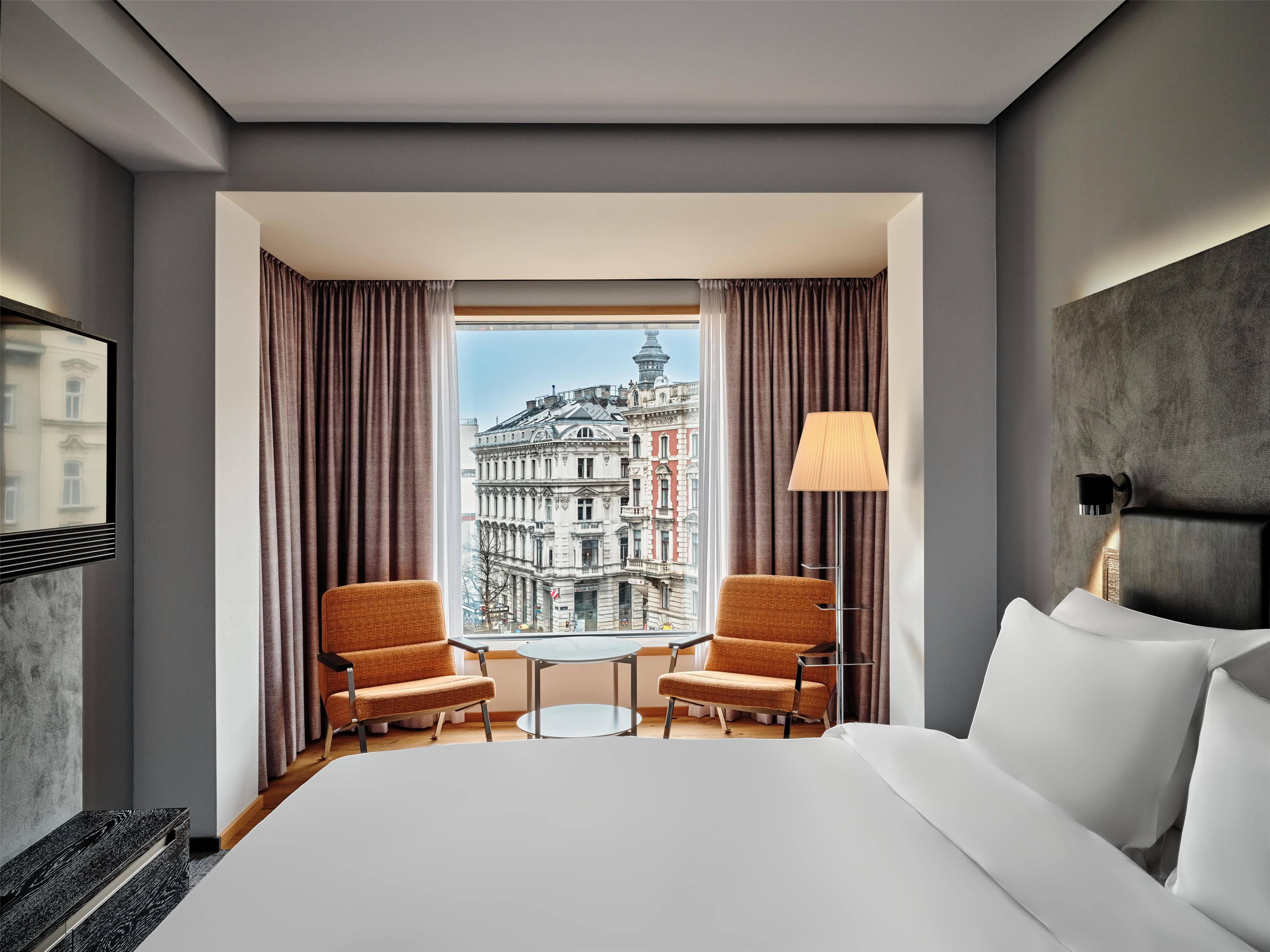 Radisson Blu Das Triest Hotel, Vienna - Tap to explore photos