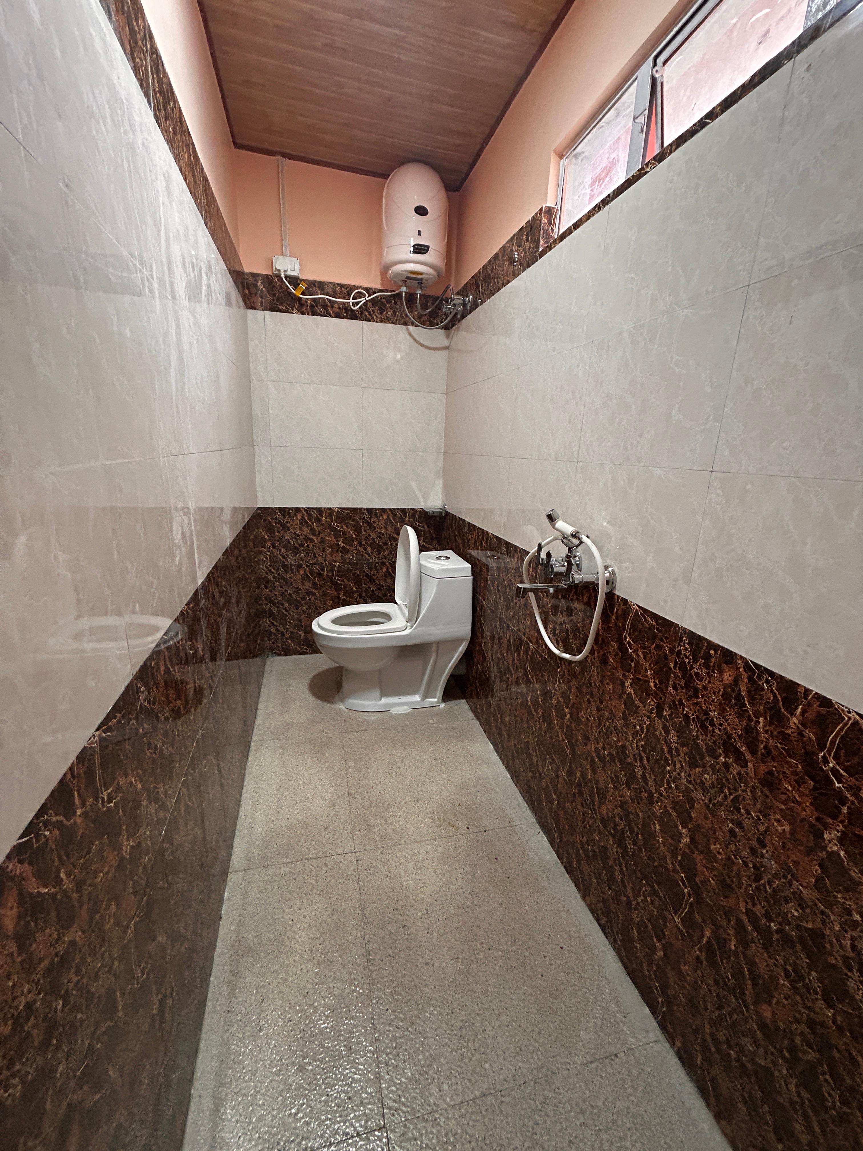 Lazim Homestay & Tea Spot - Tap to explore photos