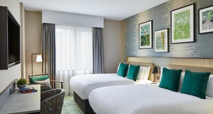 Leonardo Royal Hotel Glasgow Room Type - Executive Room with 2 Double Beds