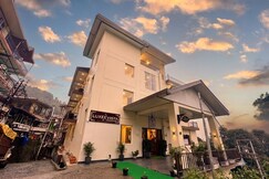 Address of Hotel Luxeevista By Navodayans