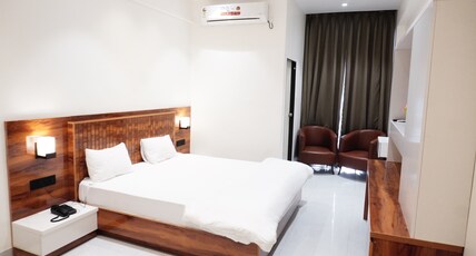 Emerald Nest Room Type - City View Suite King Bed Room with Balcony