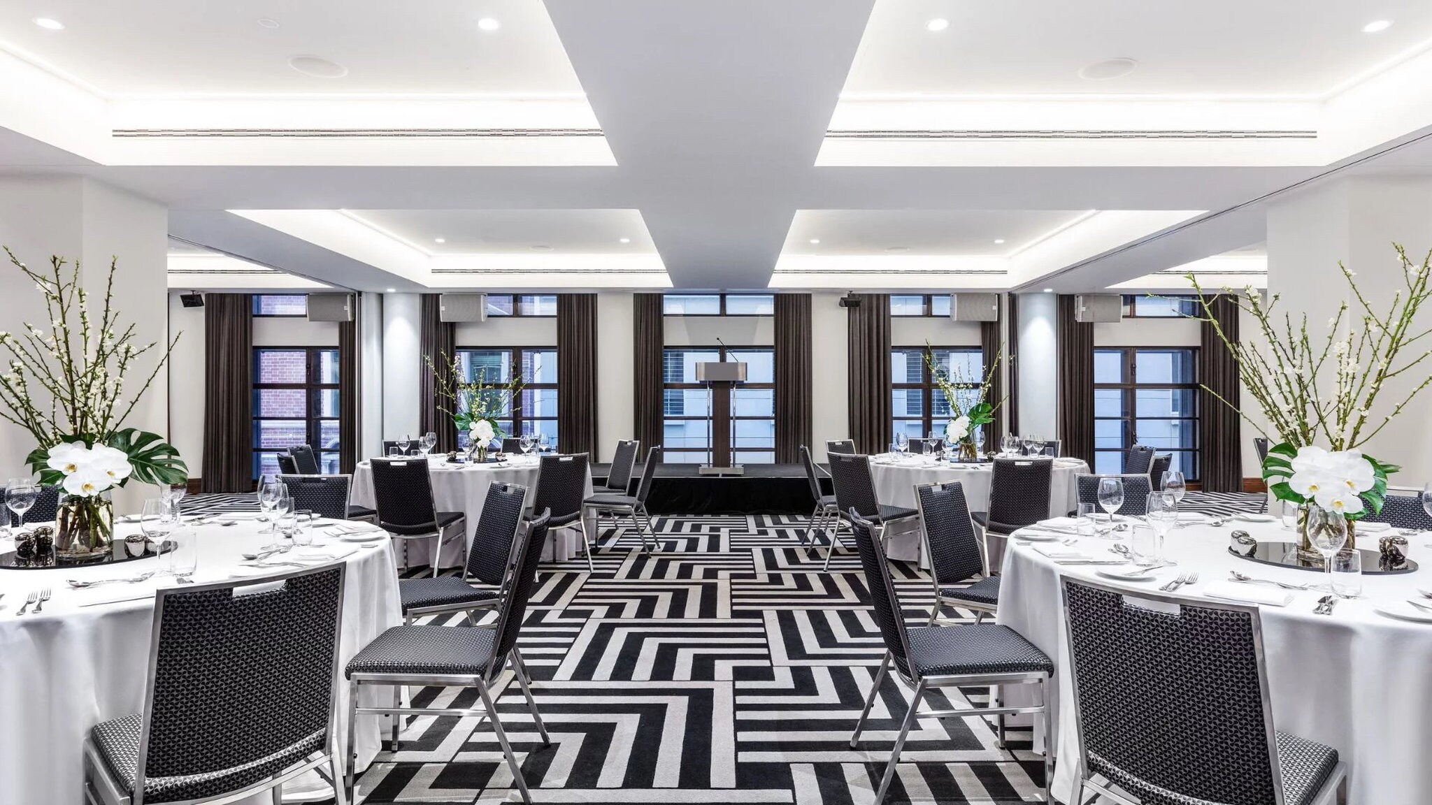 Kimpton MARGOT SYDNEY, an IHG hotel - Tap to explore photos