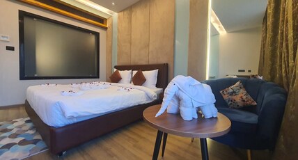 Hotel Banmali Palace Room Type - Suite Room
