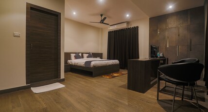 Comfort Hotel,Dibrugarh Room Type - Super Deluxe Room