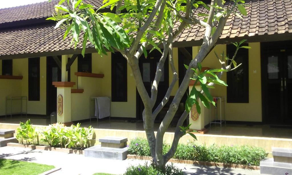 Bali Diva Hotel Kuta, Badung - Tap to explore photos