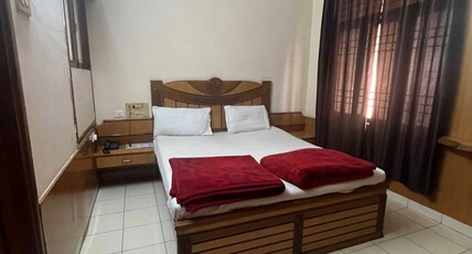Hotel Saiom Palace Room Type - Deluxe Non AC Room