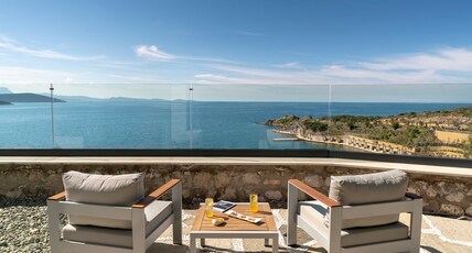 Le Meridien Bodrum Beach Resort Room Type - Junior Suite Seaview