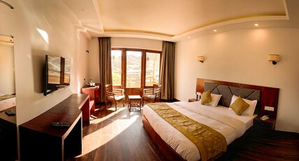 Hotel Zypher Ladakh Room Type - DELUXE  BALCONY ROOM