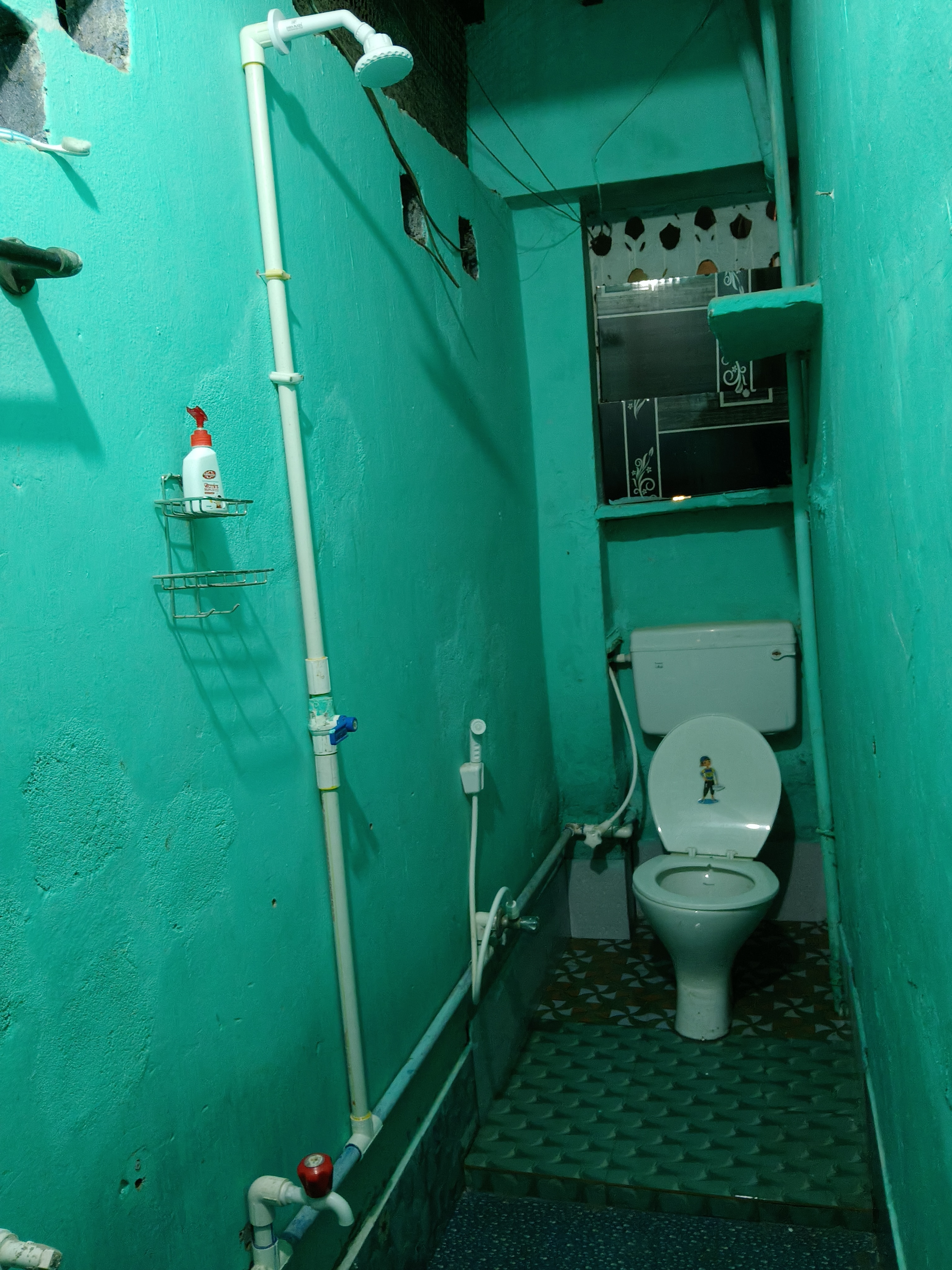 Ray House Affordable (Private Room With Sharing Bathroom) - Tap to explore photos