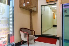 Hotel Golden Lake