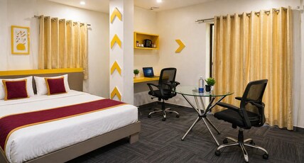 Hotel Luxury Stay Inn Room Type - Suite Room With Road View