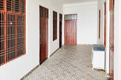 Hotel O by OYO R L PALACE
