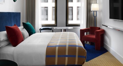 Kimpton MAIN FRANKFURT Room Type - 1 King Premium
