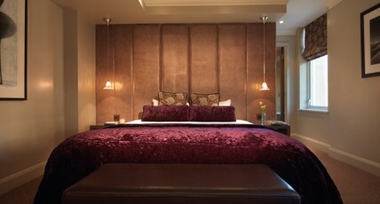 Radisson Blu Hotel, London Bloomsbury Room Type - Premium Room