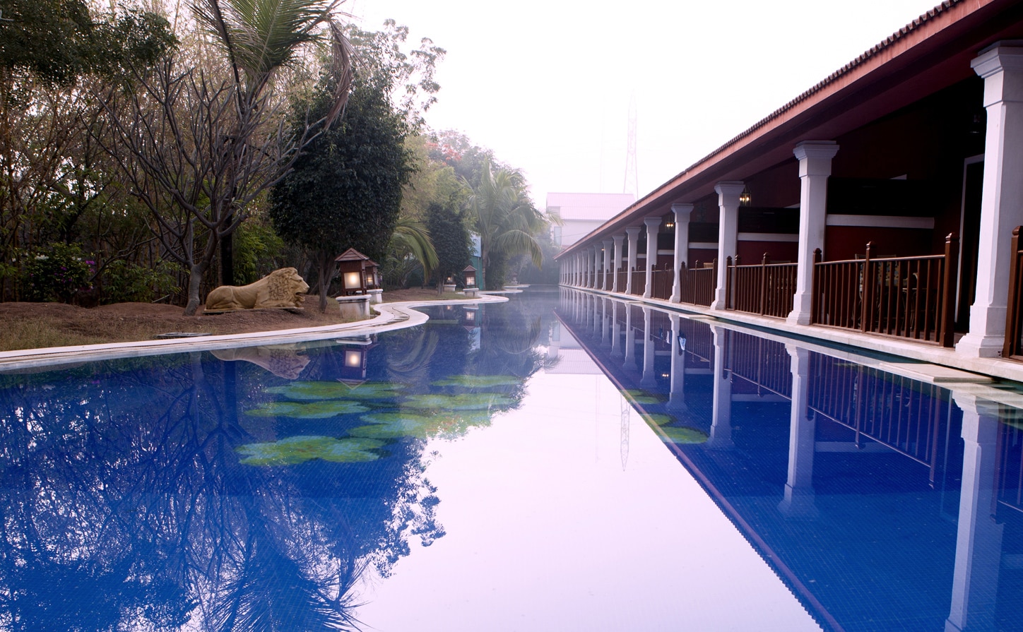 Lagoon Bay-Leonia Holistic Destination - Tap to explore photos