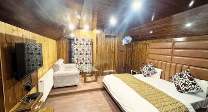 Hotel Thajwass Glacier Room Type - Super Deluxe Room