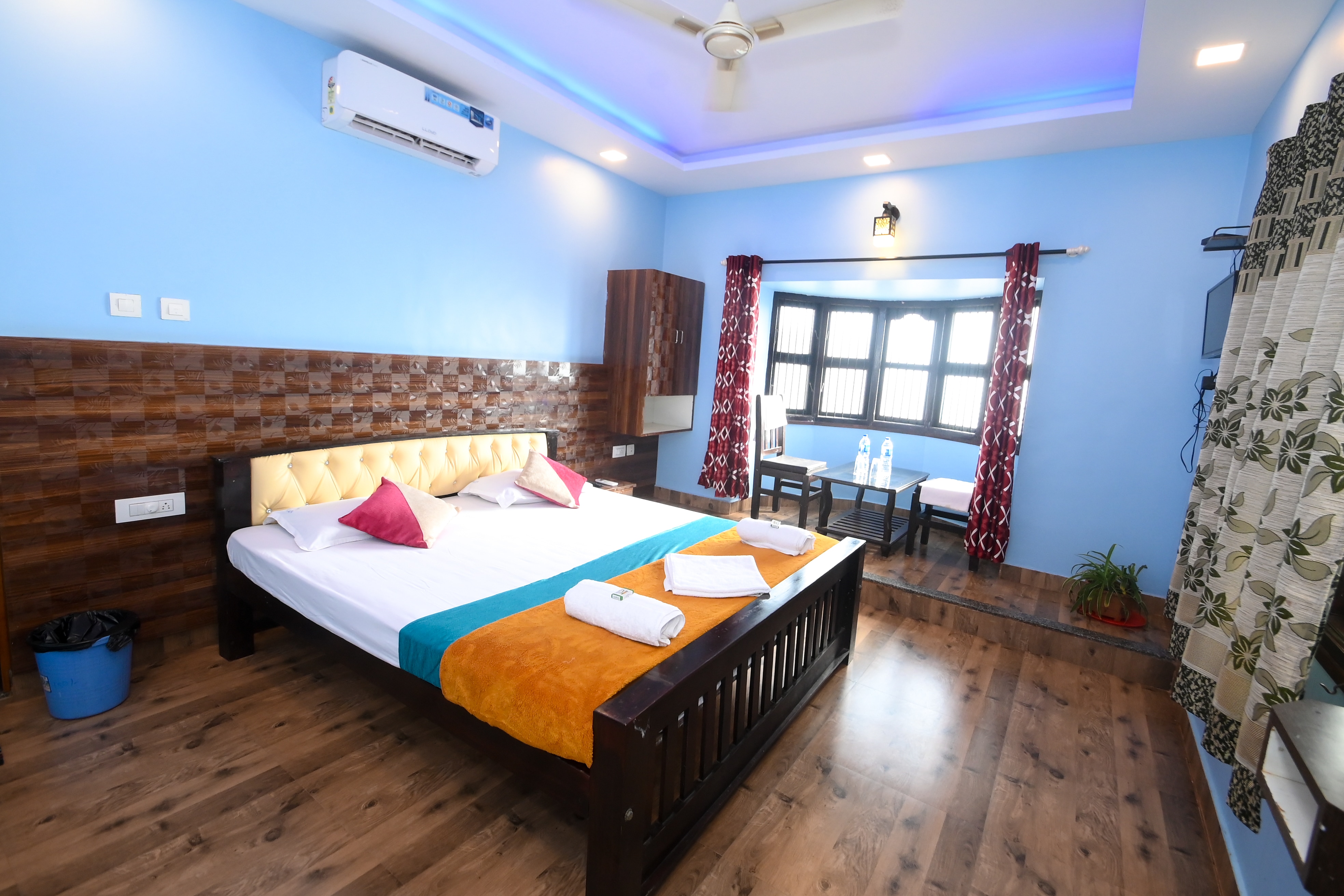 Aryana Guest House  Sea View - Tap to explore photos