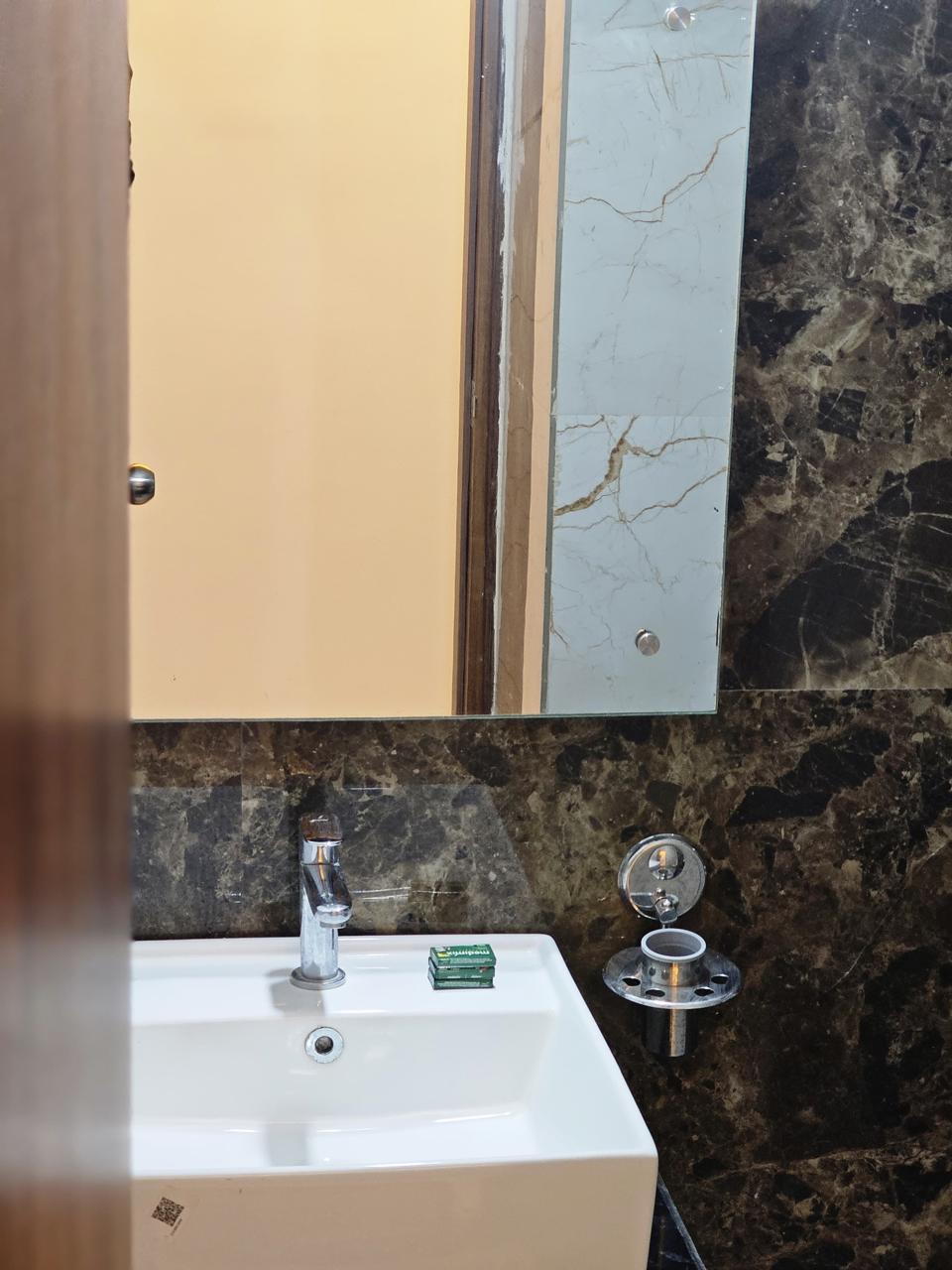 Sanshi Homestay Studio Apartment - Tap to explore photos