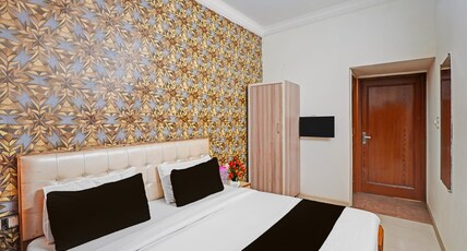 Collection O Amritsar City Centre Formerly Hotel Anand Room Type - Classic