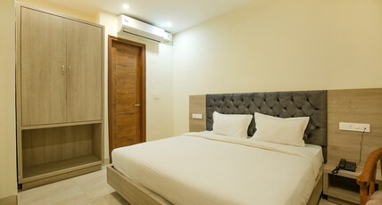 Hotel Melano Room Type - Premium Room