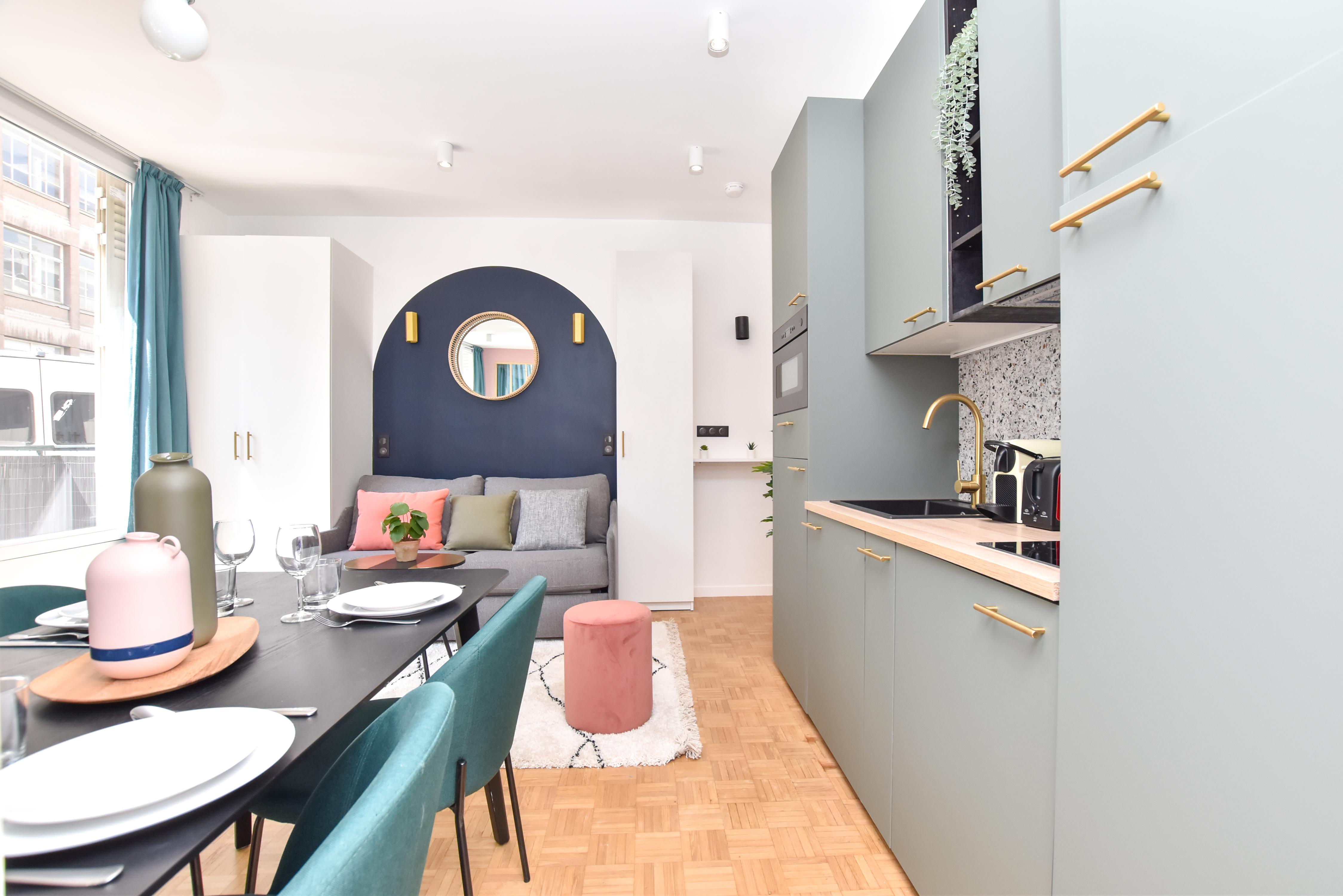 Charming and cosy flat next to the Eiffel Tower - Tap to explore photos