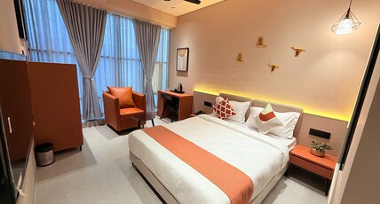 HOTEL FUN REGENCY Room Type - Deluxe Room