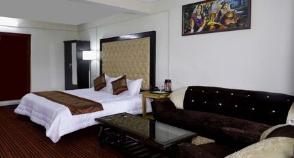 Hotel Kausani Retreat Room Type - Deluxe Room