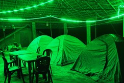 Kattekallu tent stay