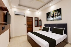 Photos of Super Townhouse Surajkund Faridabad Formerly Charmwood Inn