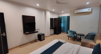 HOTEL MP INN Room Type - Super Deluxe Room HOTEL MP INN Room Type - Super Deluxe Room