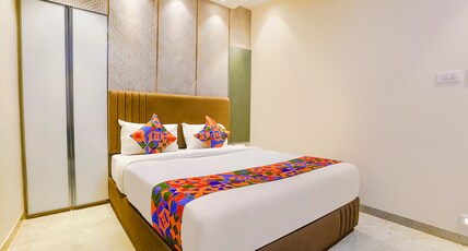 FabHotel Nexus Inn - Nr. Nesco Room Type - Deluxe Room