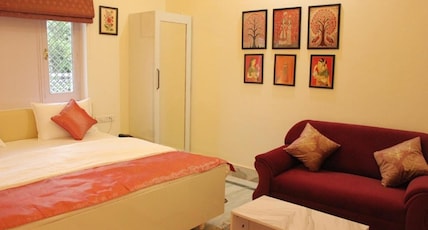 The Nandi International | A Boutique Stay Room Type - Deluxe King Room 2