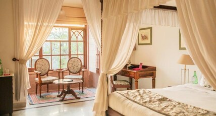 Daspan House Room Type - Heritage Deluxe (King Room)