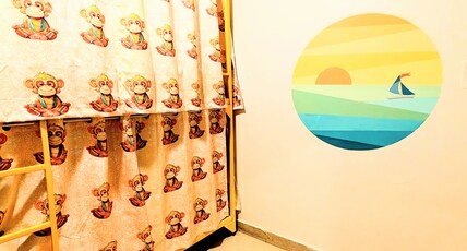 Hidden Monkey Hostel | Chet Singh Ghat Room Type - Bed in 4-Bed Female AC Dorm