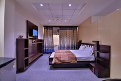 Hotel Platinum Plaza