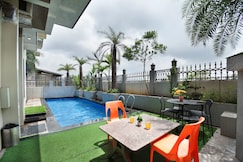 Roselia 4 BHK Villa with Pool by Regara Stays