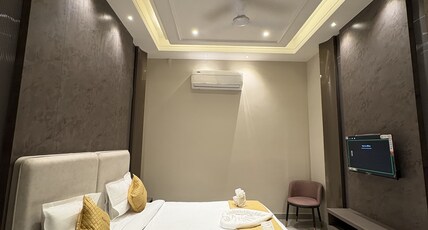 HOTEL GRAND PLAZZO Room Type - STANDARD HOTEL GRAND PLAZZO Room Type - STANDARD